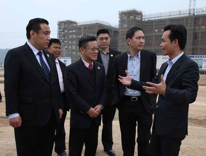 (li��n)�χ�ԭ���ؕ��Lɳ�濵: ֧���е½������B(t��i)�ǽ��O���Ƅӽ�ꖮa�I(y��)�Gɫ�l(f��)չ